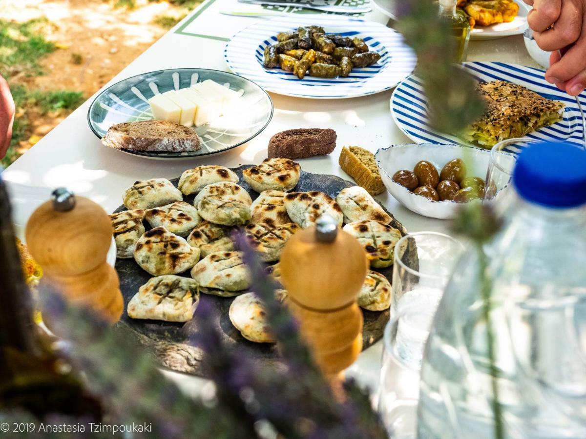 Mikro Livadi Special Lodges - Has An Eco Salt Water Pool - 150M From The Beach Episkopi  Номер фото